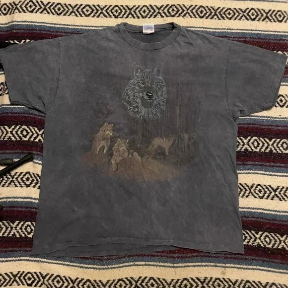 VTG 90s embroidered wolf animal nature wildlife tee shirt XL USA navy dyed - Picture 1 of 6